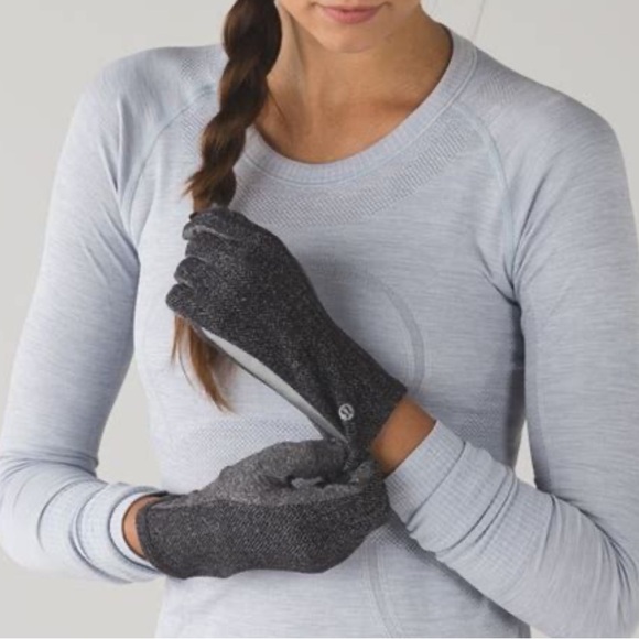 Lululemon Run With Me Gloves Herringbone Heathered Black Reflective Size M/L - Picture 9 of 10